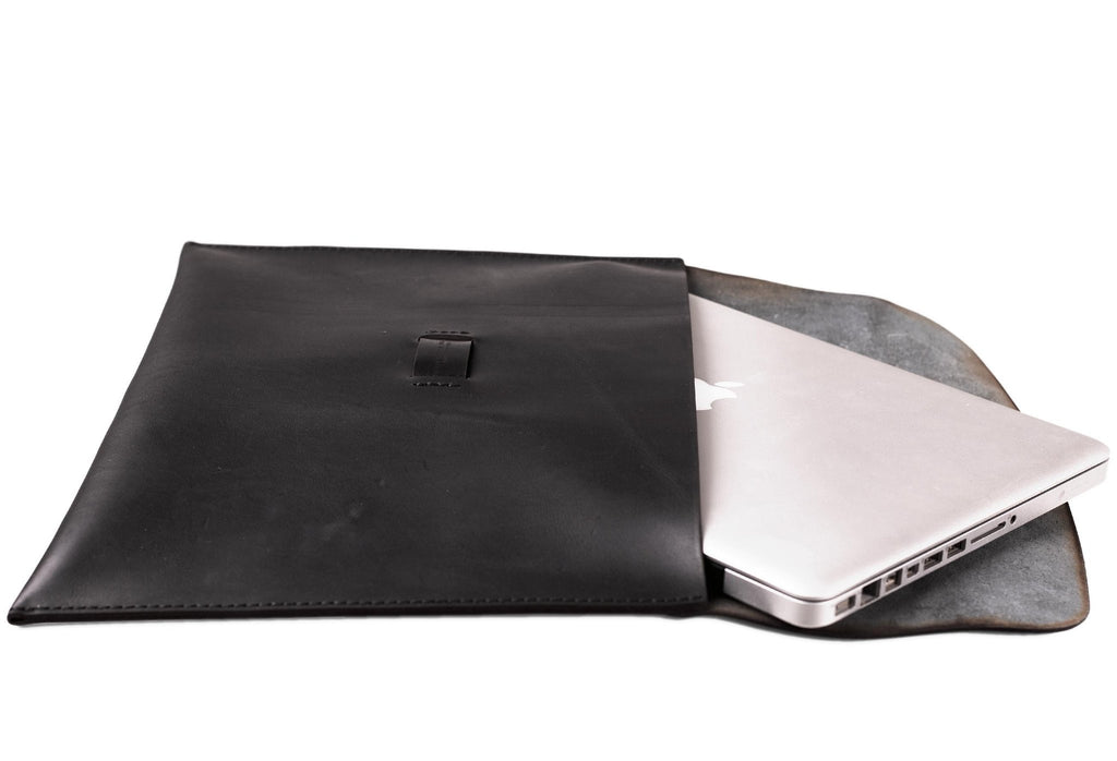 Hand Stiched MacBook 15 Leather Cover
